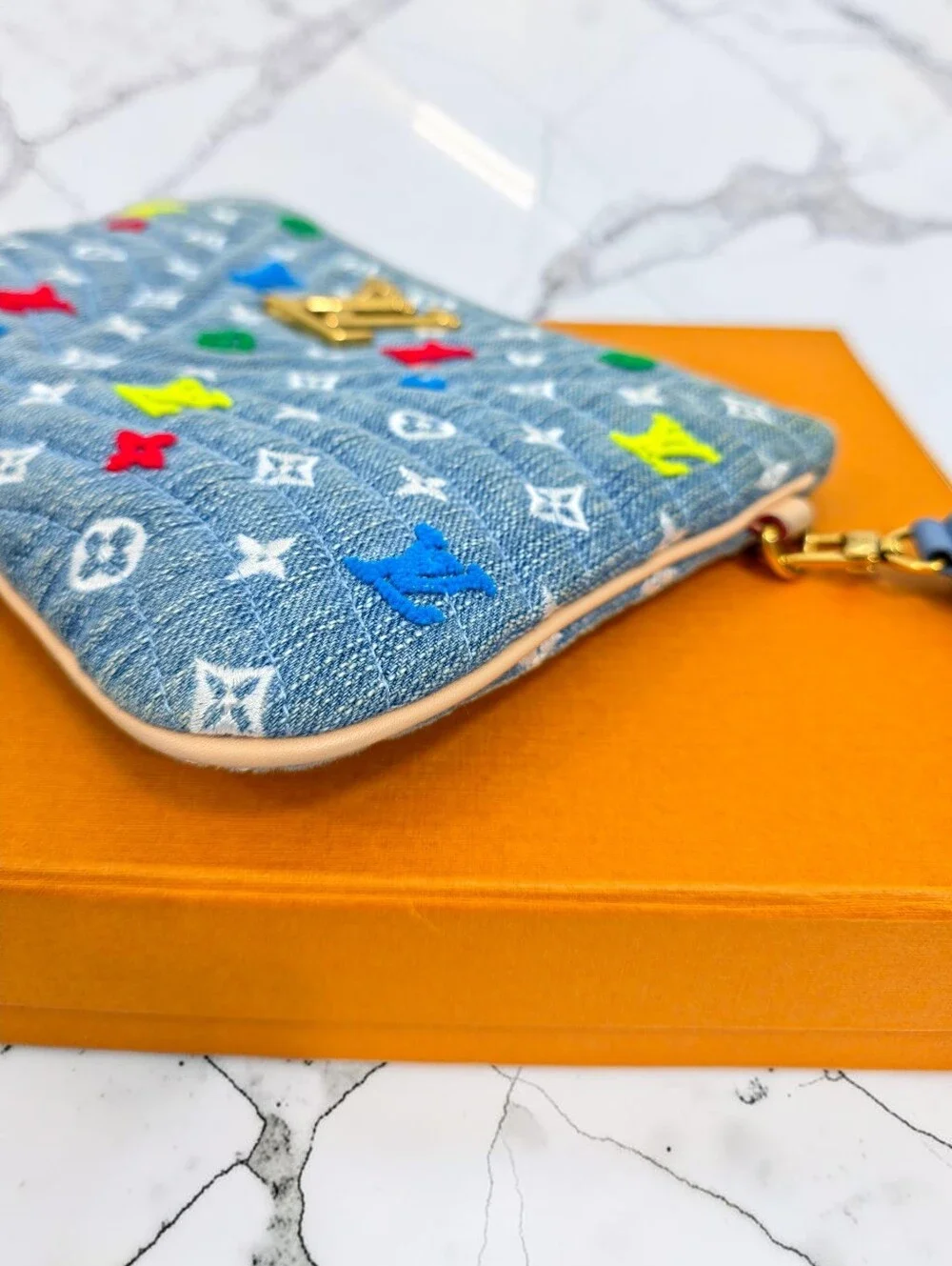 Louis Vuitton authenticity guarantee